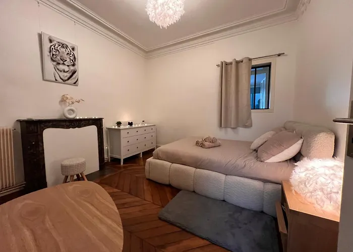 Charme Et Confort Au Coeur D'angers Apartmán